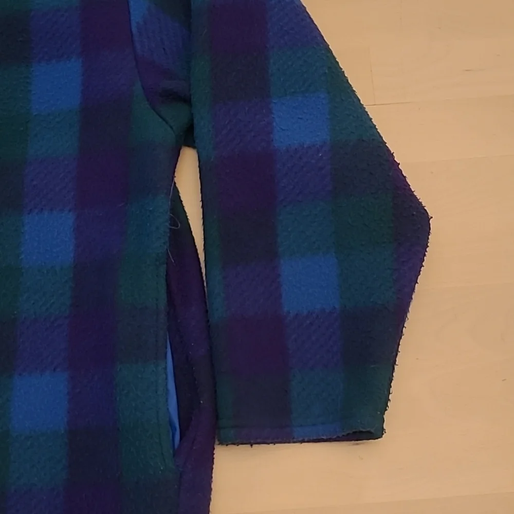 EUC VTG Aqua Sheen 100% Dacron Dupont Polyester Blue Purple and Green Plaid - Picture 3 of 11